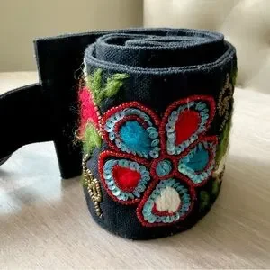 Handmade | Accessories | Hand Embroidered Sequins Cloth Obi  display picture 1